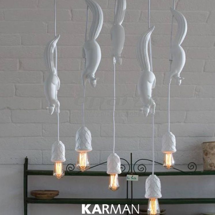 Resin Squirrel Modeling Single Bulb Hanging Light Modern Style Macaroon Pendant Lamp for Bedroom