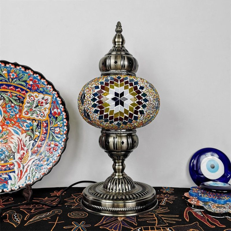 Modern Style Unique Shape Table Lighting Glass 1 Light Table Lamp for Bedroom