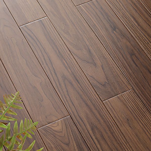 Traditional Hardwood Flooring Solid Wood Wire Brushed Water Resistant Wood Tile