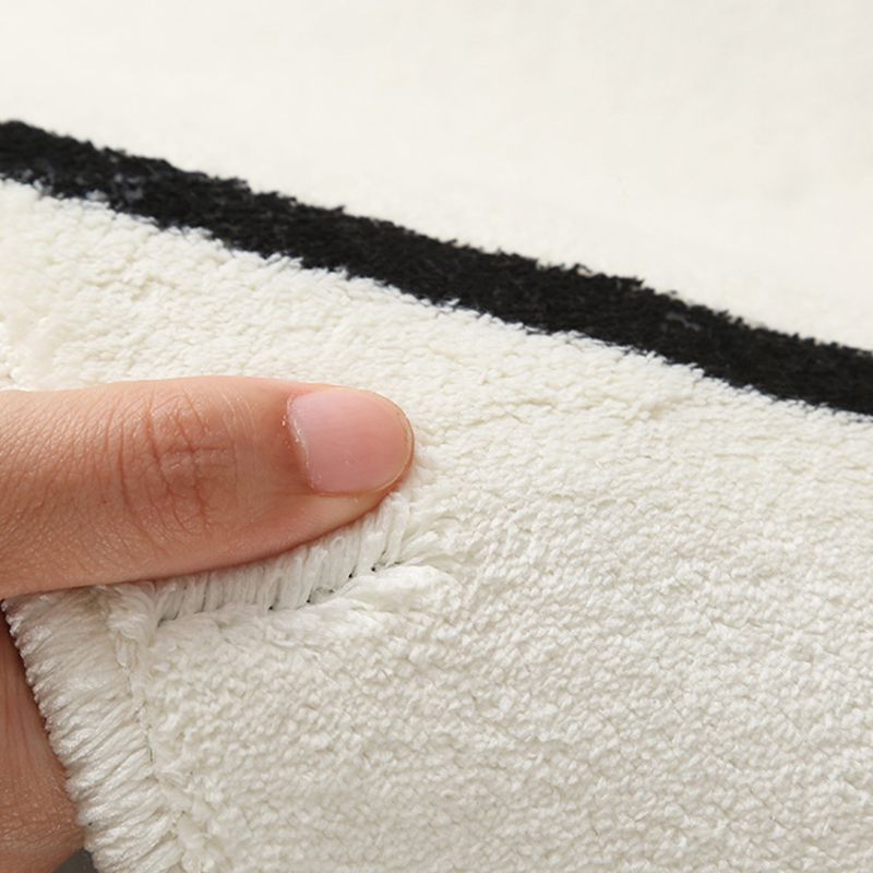 Brown Modern Carpet Plaid Pattern Polyester Area Rug Stain Resistant Rug for Home Decor