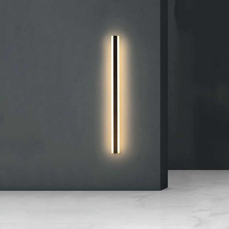 Linear Shape Metal Wall Mount Lighting Modern 1-Light Wall Mounted Light Fixture in Black