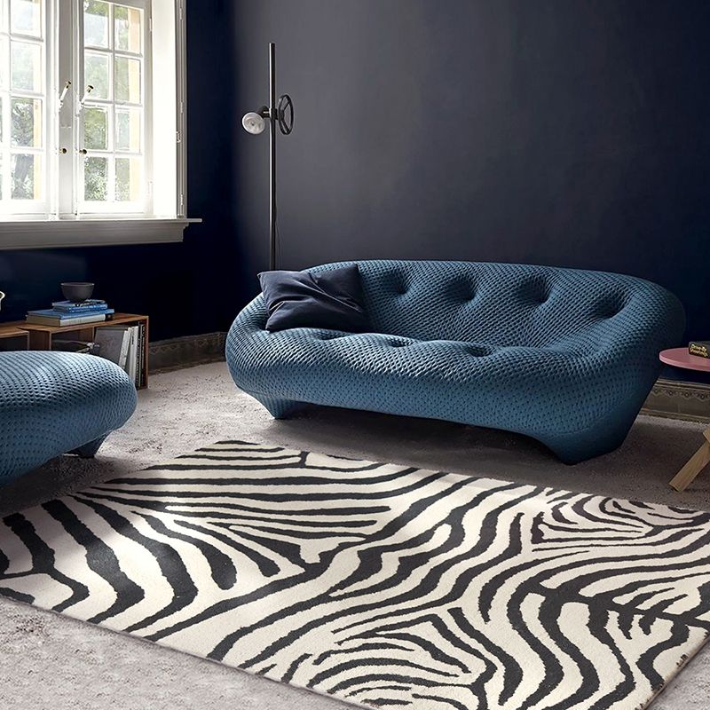 Black Zebra Stripe Rug Polyester Casual Rug Non-Slip Backing Rug for Home Decor