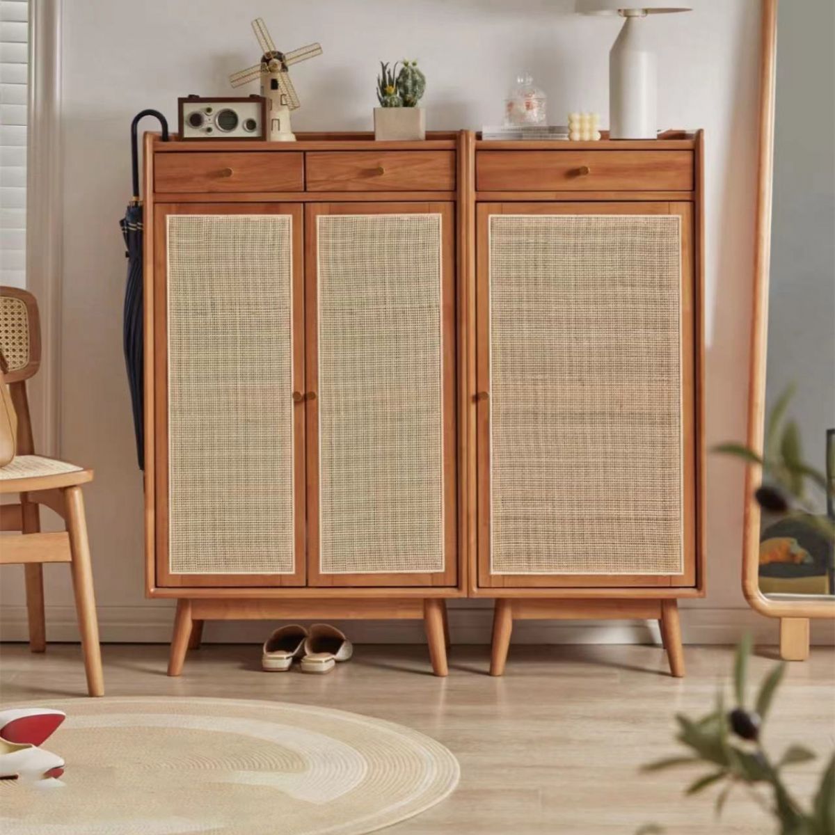 Mid-Century Modern Rectangle Storage Cabinet Natural Finish Accent Cabinet