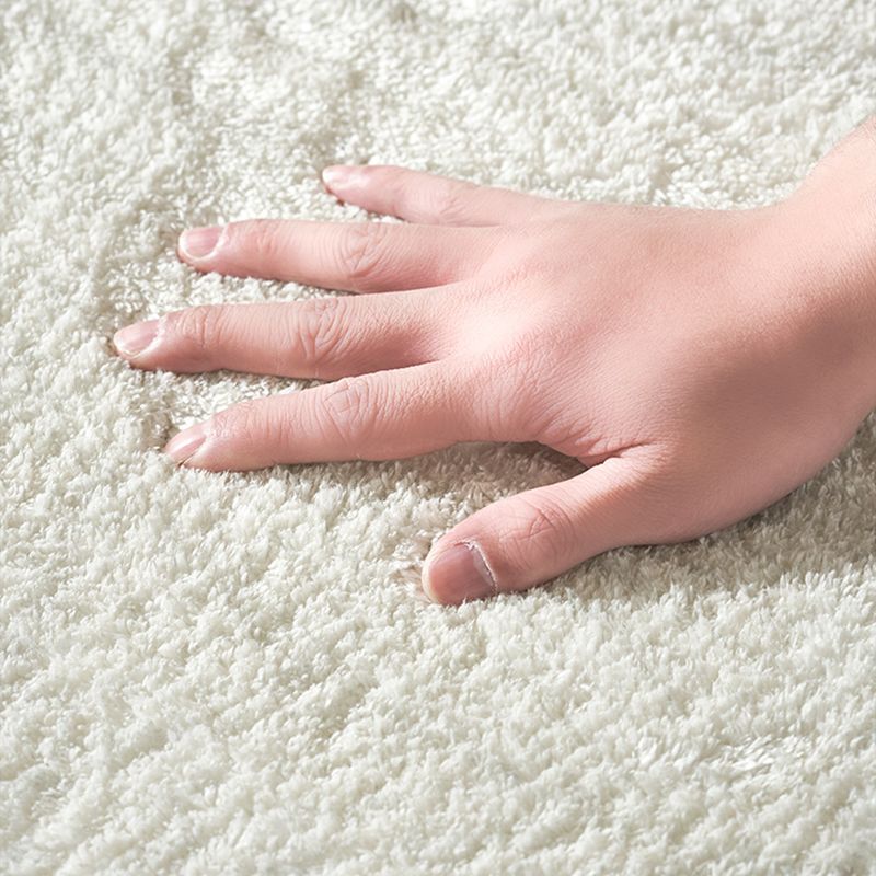 Black Modern Rug Polyester Color Lump Rug Non-Slip Backing Rug for Drawing Room