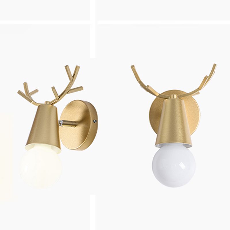 Schlafzimmer postmoderne Eisenleuchten mit einer Lampenwandmontage Beleuchtung