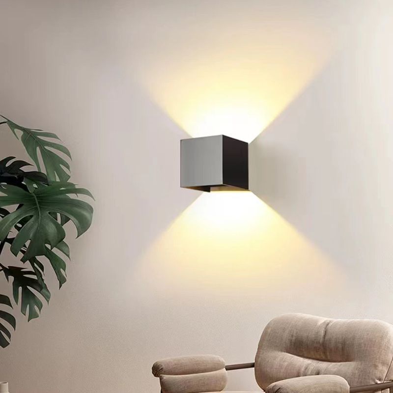 Square Shape Wall Sconce Modern Style Metal 2 Lights Sconce Lamp