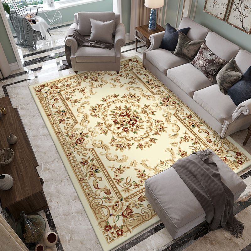 Beige Antique Area Carpet Polyester Medallion Print Area Rug Anti-Slip Area Rug for Drawing Room