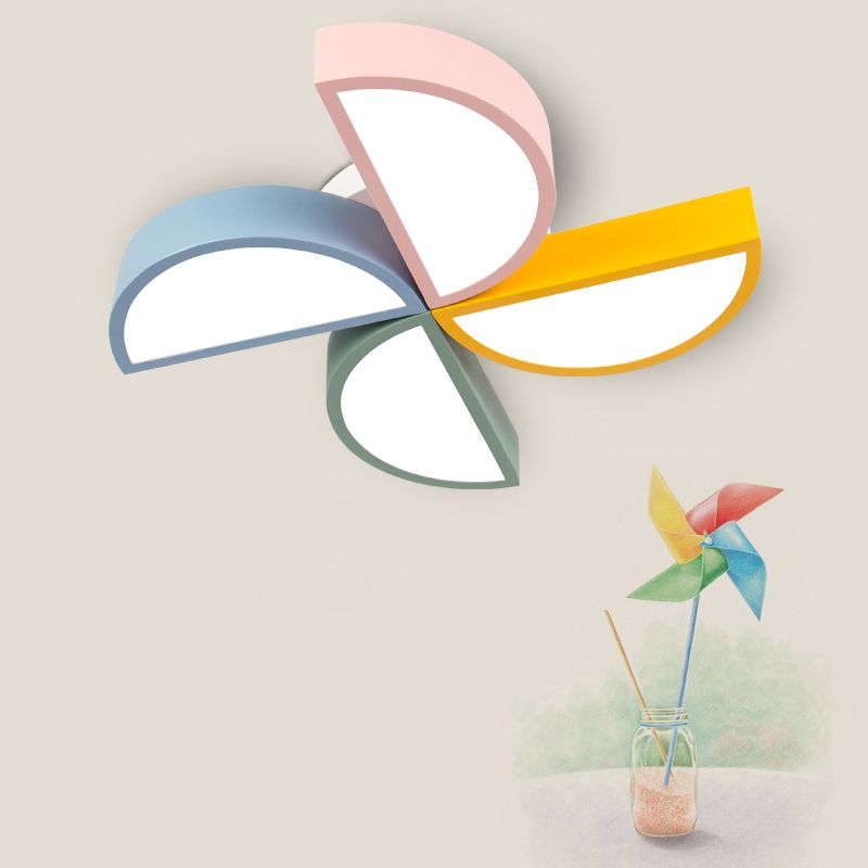 Lampada da incasso a girandola in acrilico Illuminazione contemporanea a LED da incasso in bianco per la cameretta dei bambini