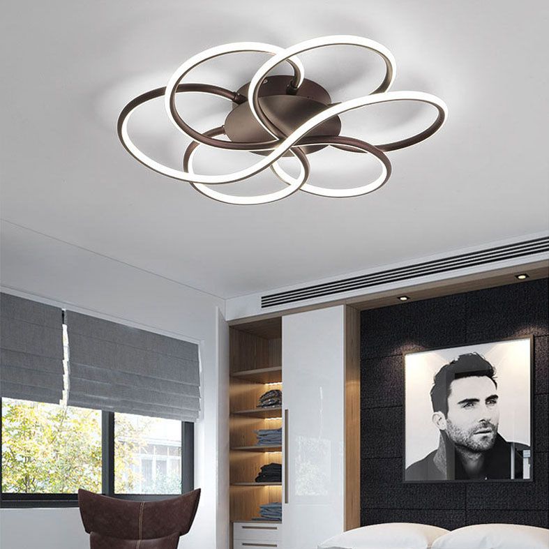 Nordic LED Ceiling Flush Mount Light Flower-Shaped Ceiling Lighting with Metal Shade