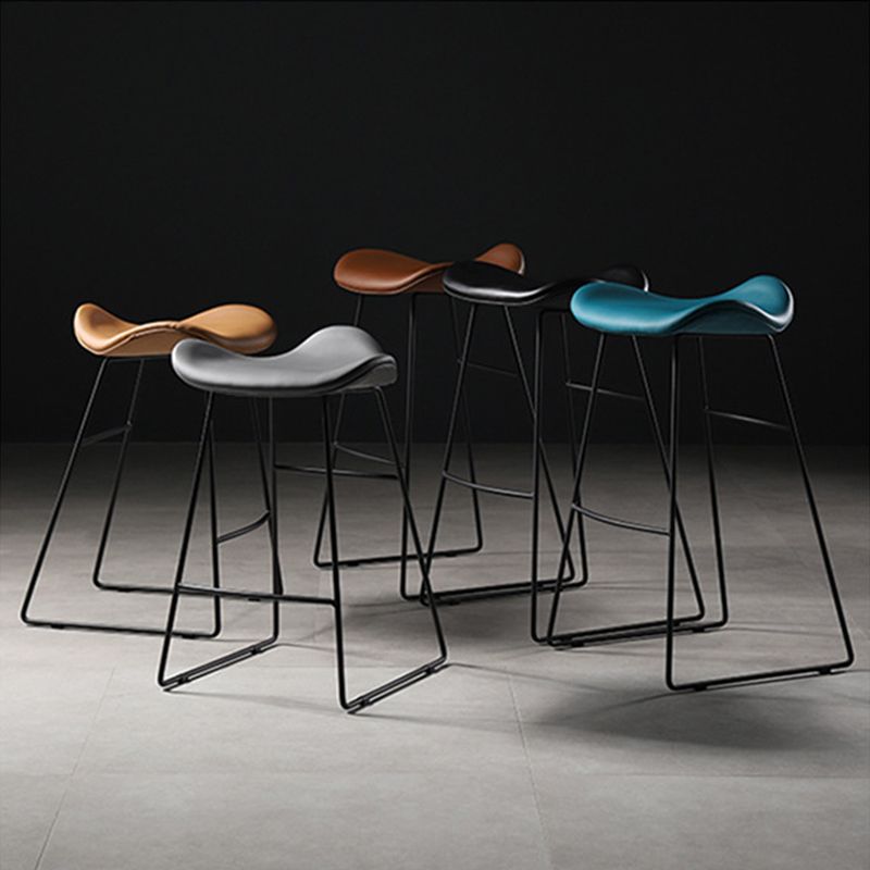 Contemporary Armless Backless Counter Stool Iron Bar Stool with Footrest