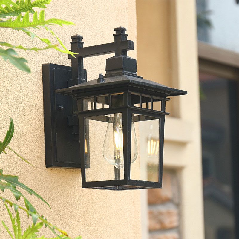 Single-Bulb Wall Lighting Vintage House Aluminium Wall Sconce Lamp with Clear Glass Shade in Textured Black