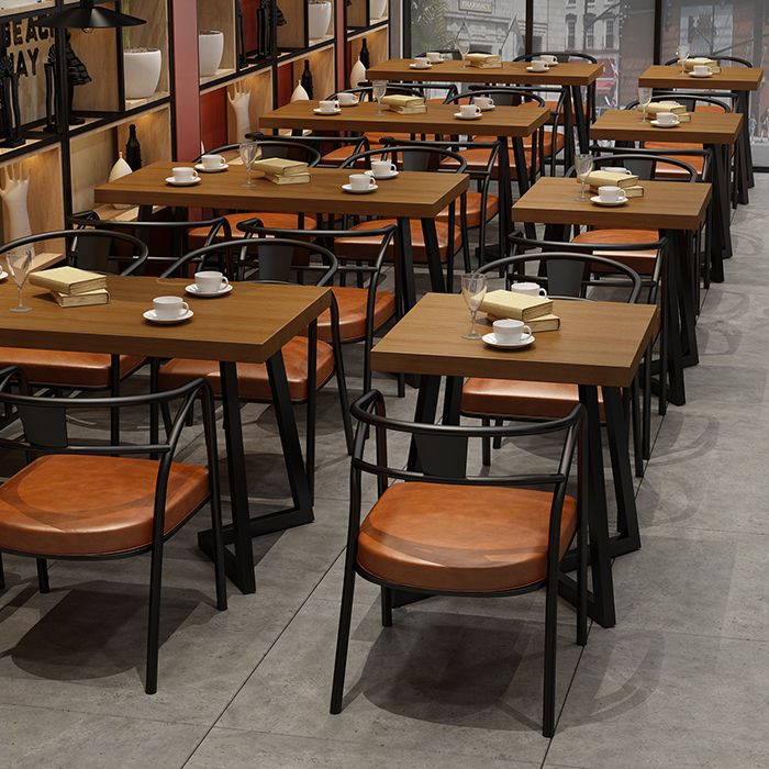 Industrial Massivholz Esstisch Brauner Tisch mit Metallbasis für Esszimmer