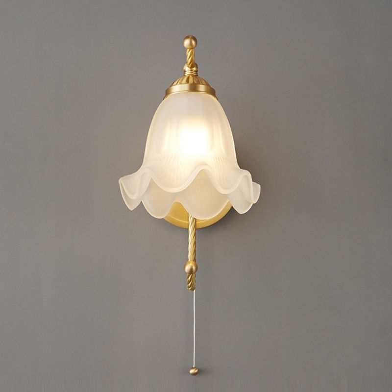 1-Light Wall Lamp Flower Shape Wall Mount Lamp with Glass Shade for Bedroom