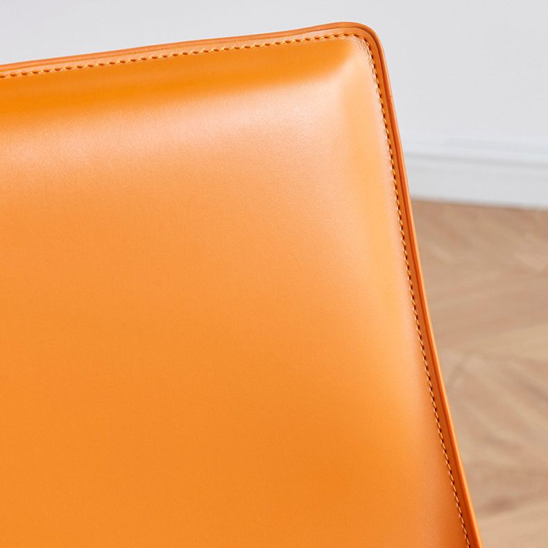 Silla de comedor de cuero moderna, silla sin brazos de metal para uso doméstico (juego de 2)