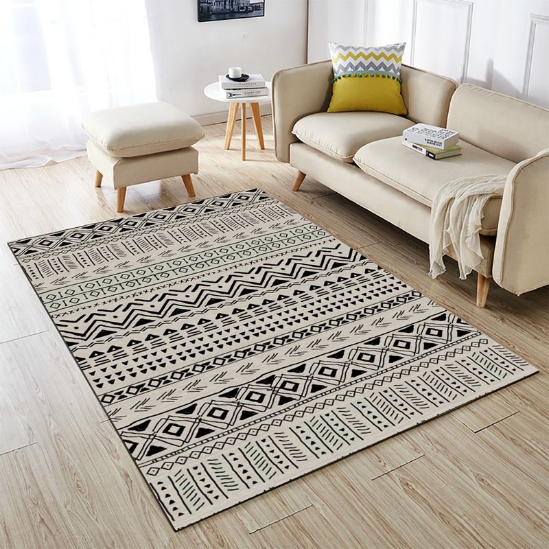 Multi-Colored Room Rug Western Geometric Pattern Area Rug Polypropylene Anti-Slip Backing Pet Friendly Washable Carpet