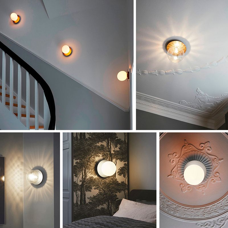 1 éclairage mural à balle en verre clair