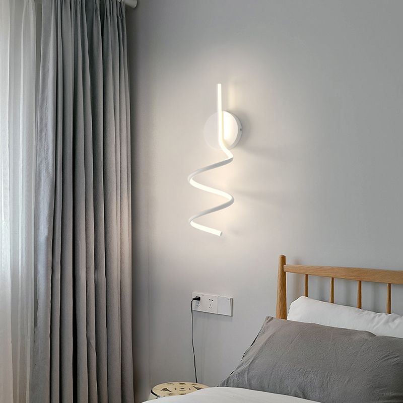 Minimalist Style Metal Wall Light Modern Geometry Led Wall Lamp