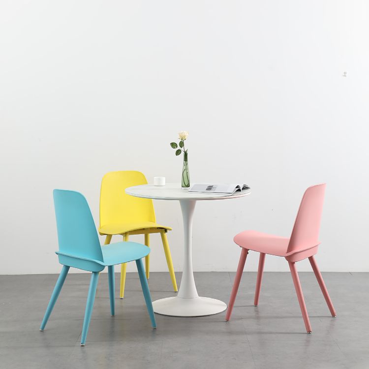 Chaises latérales tapissées à la maison de style moderne chaises de salle à manger latérales multicolores