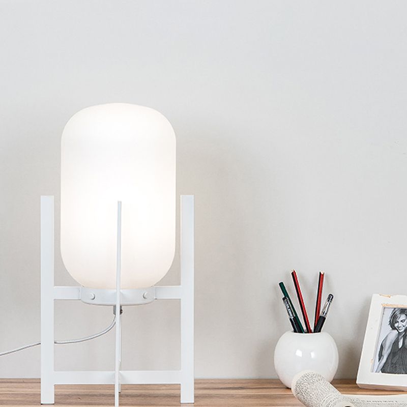 Lampada da comodino quadrupede in ferro Lampada da lettura moderna a luce singola bianca/nera con paralume oblungo in vetro opale/grigio