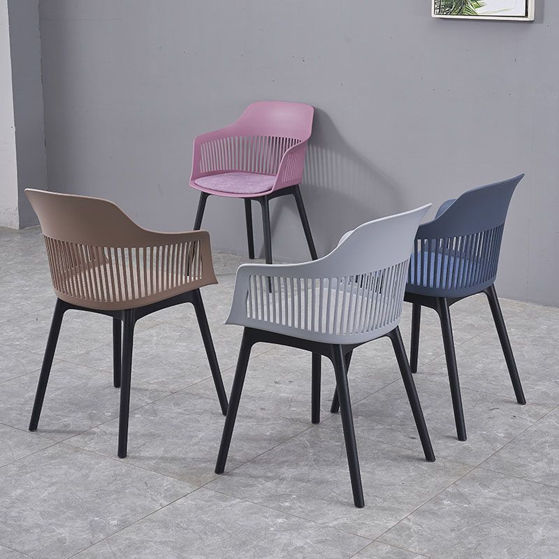 Sillas de comedor de estilo moderno Silla lateral con brazo de plástico para cocina