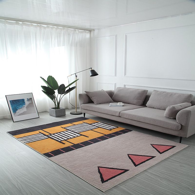 Pink Modern Area Rug Geometric Pattern Polyester Area Carpet Anti-Slip Rug for Living Room