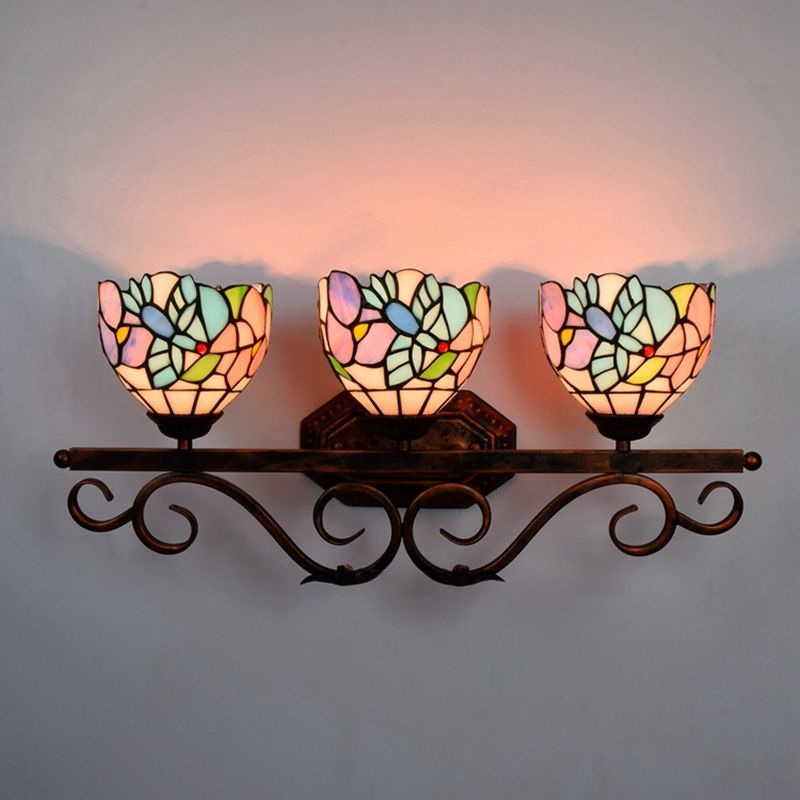 Vintage 3 Lichter Vanity Wandleuchte Tiffany Vanity Lampen Badezimmer mit mehrfarbigem Glasschirm