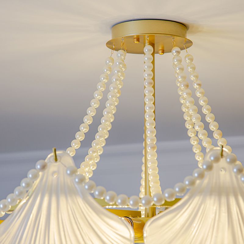 Glassa di guscio di guscio nordico Glass Multi Light Appeding Light in Bianco per camera da letto