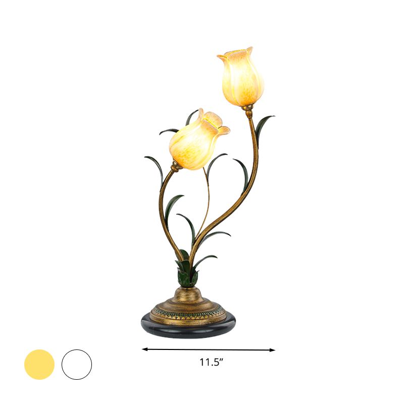Lámpara de mesa de flor de campo 2 luces blanca/amarilla de vidrio nocturno en latón para sala de estar