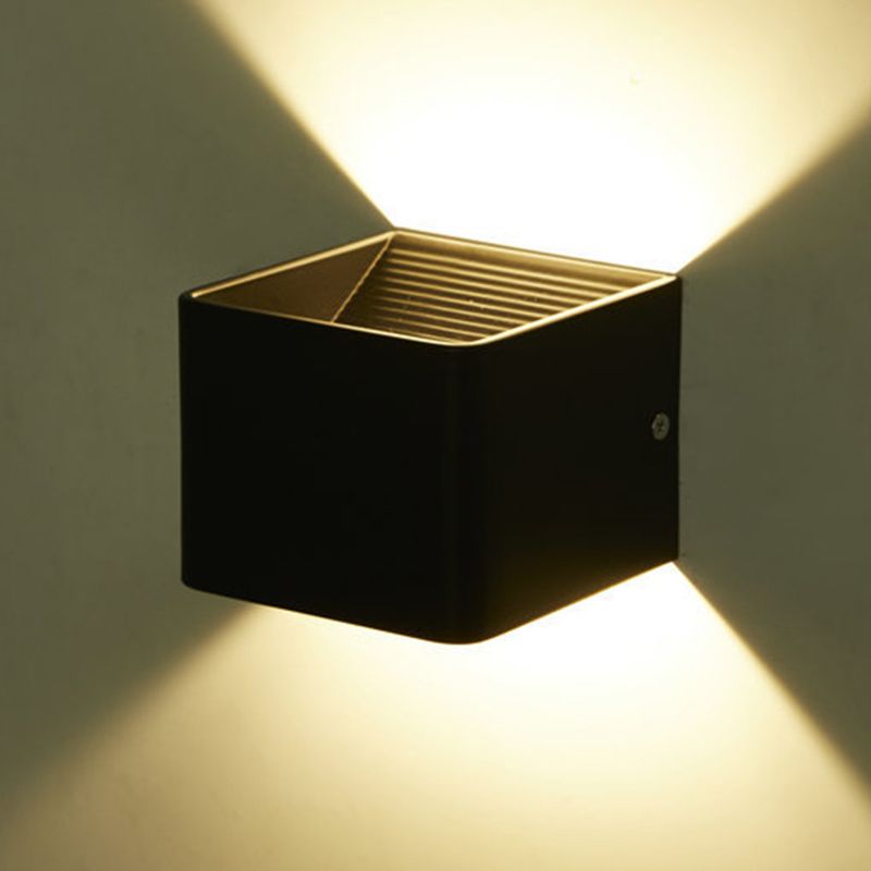 Ultra-modern Square Wall Sconce Lighting Aluminum Wall Mounted Light Fixture for Bedroom