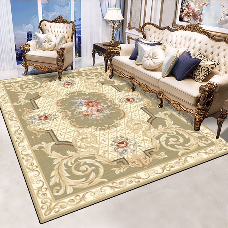 Red European Carpet Flower Pattern Polyester Area Rug Non-Slip Backing Rug for Home Decor