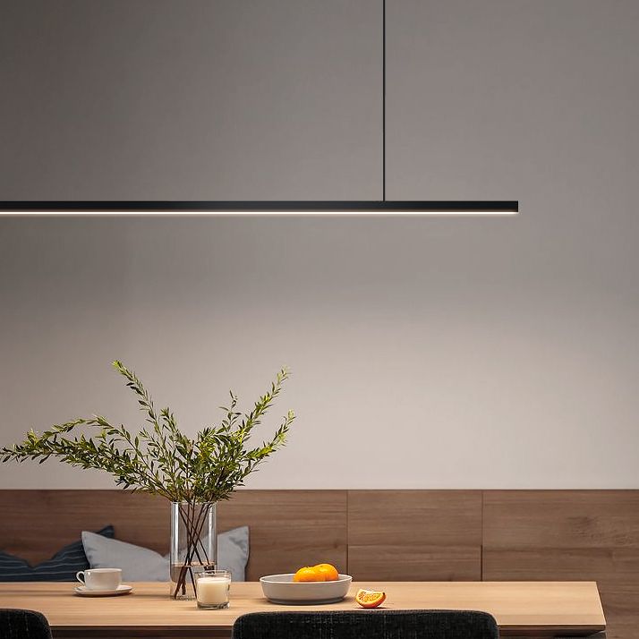 Lumo moderno a sospensione per lampadario lineare dell'isola della cucina Luce sospesa in nero