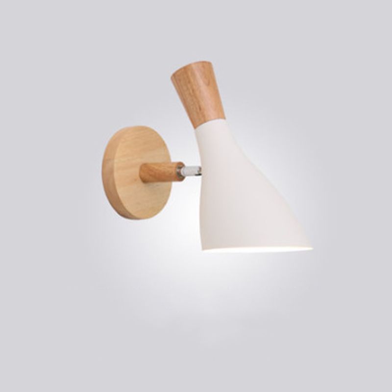 Lámpara de pared de pared de macarrón creativo moderno Luz de pared geométrica de madera con sombra de hierro forjado