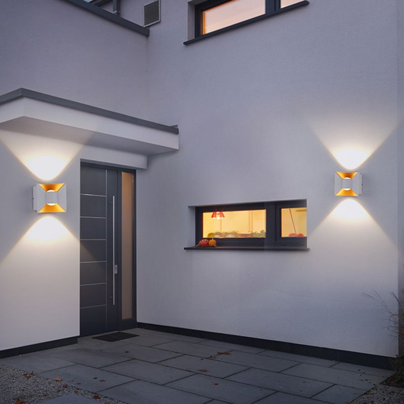 Square Shape Metal Wall Light Modern Style Multi Lights Wall Mount Light