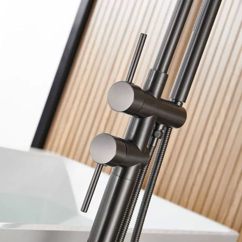 Brass Freestanding Tub Filler Floor Mounted Tub Filler with Lever Handles