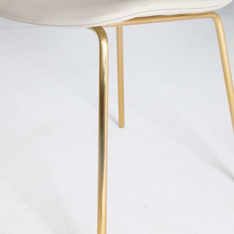 Chaises de salle à manger style contemporain Chaises sans accoudoirs avec pieds en métal