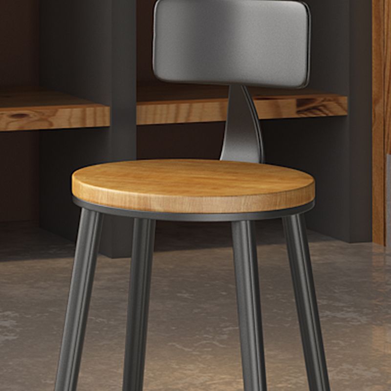 Taburete de bar interior de madera maciza de metal contemporáneo con reposapiés