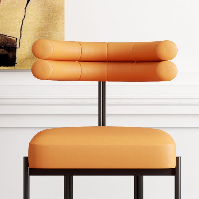 Les chaises en métal de style de Glam placent les chaises latérales arrière ouvertes de cuisine de salle à manger