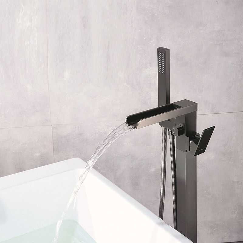 Floor Mounted High Arc Freestanding Tub Filler Copper Freestanding Tub Filler Trim