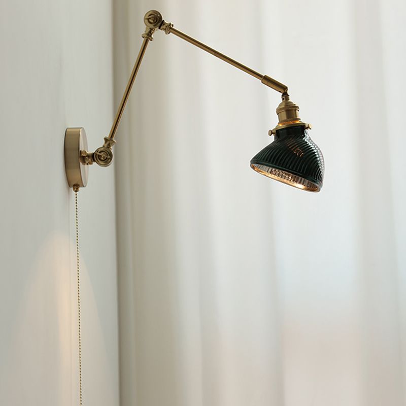 Geometric Metal Wall Light Modern Style 1 Light Wall Mount Light Fixture in Brass