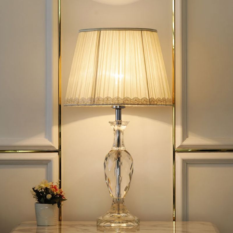 Green / beige 1 bulbe Crystal Stand Lampe Tames Tames Fabric Barrel Table Lumière pour la chambre à coucher