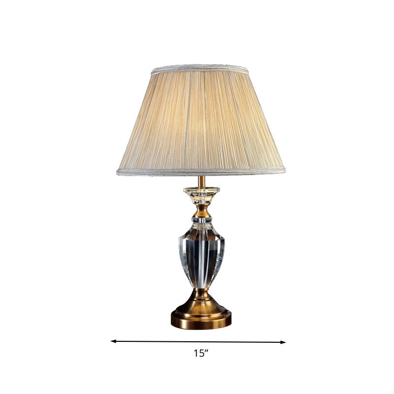Tombre de tela Tombra plisada Luz de noche de estilo tradicional 1 Lámpara de mesa de dormitorio ligero en gris crema con base de cristal de urna
