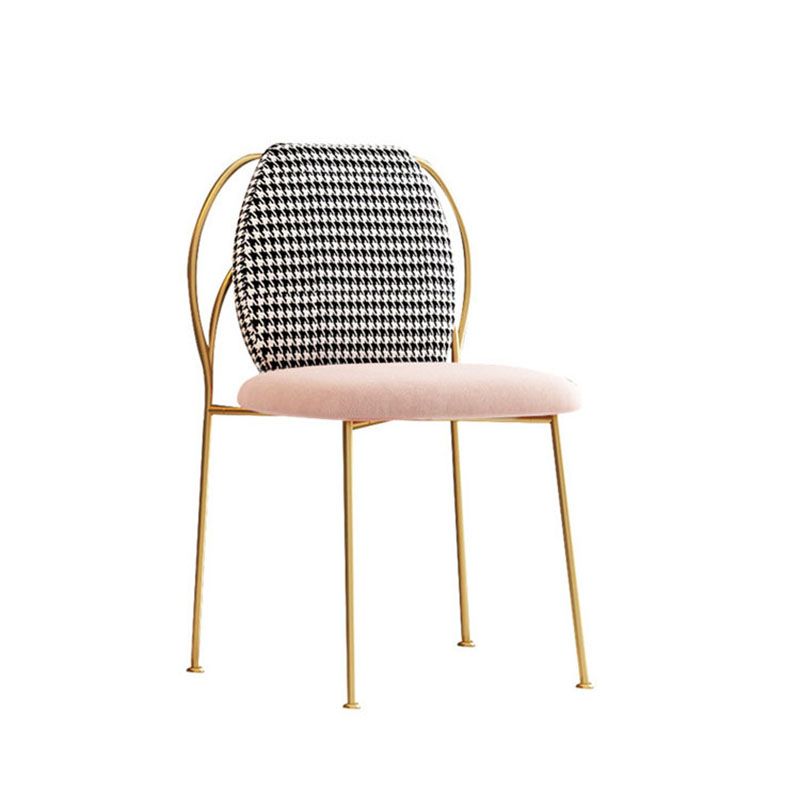 Silla con respaldo sólido sin brazos de estilo escandinavo, sillas laterales de comedor de tela para el hogar
