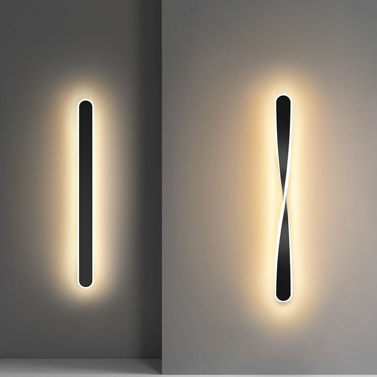 Lampada a monte a forma di parete a forma di LED Postmodern in stile Postmodern Metal Wall Sconce