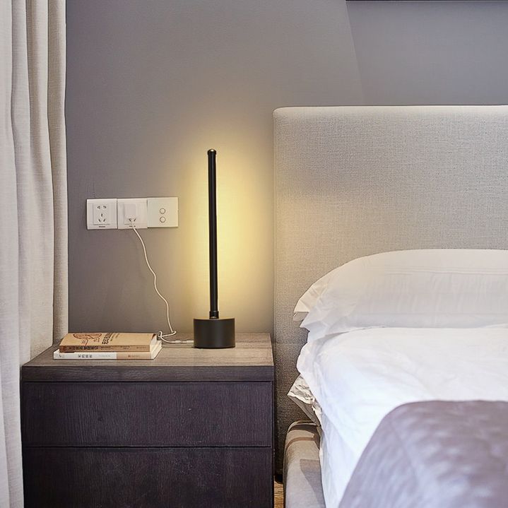 Semplice lampada da comodino a LED tubolare a LED lampada da comodino acrilico con interruttore on-off
