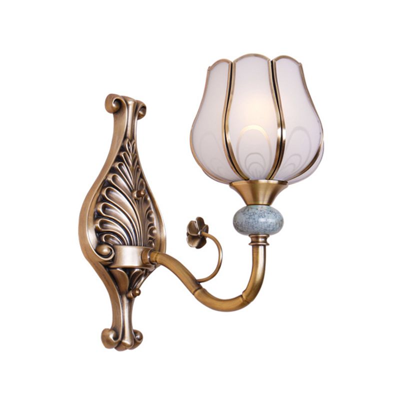1/2-Head Bloom Wall Light Traditionalism Brass Metal Wall Sconce Lighting for Living Room