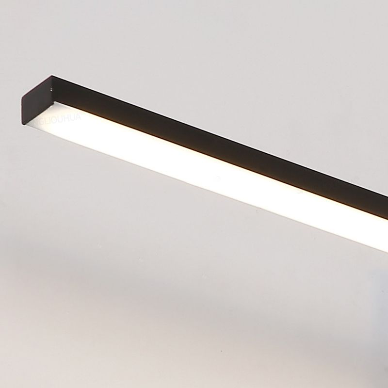 Luz de pared de metal de forma lineal Luz de montaje de pared de espejo de luz simple estilo moderno