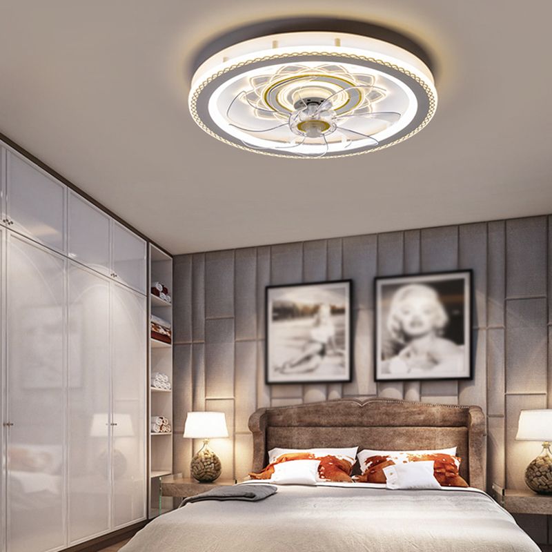 Weißer Kreis LED Deckenventilator Leichte stilvolle nordische Acryl -Halbflush -Halterung für Schlafzimmer