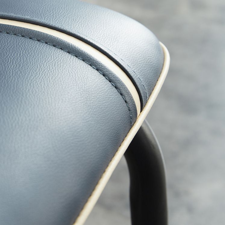 Silla de comedor de cuero de estilo moderno, silla sin brazos de cocina con patas de metal