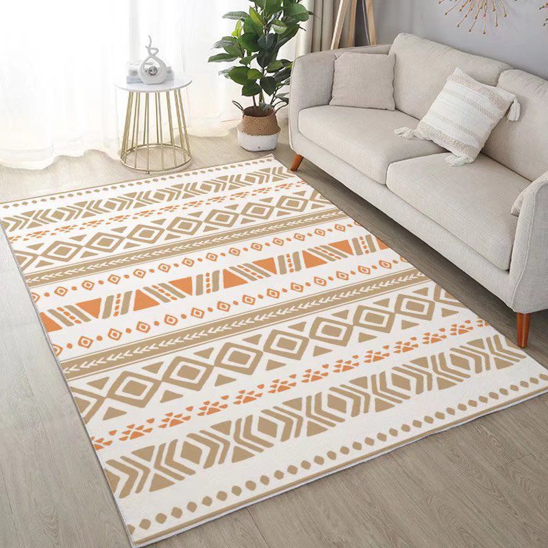 White Modern Rug Polyester Pattern Rug Stain Resistant Rug for Living Room