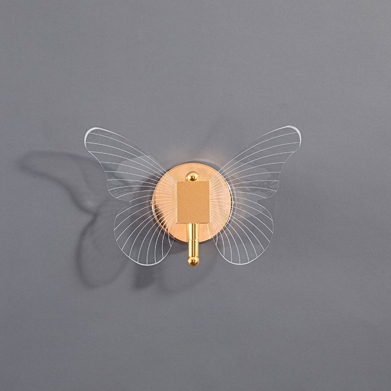 Unique Shade Metal Wall Sconce Modern Style 2 Lights Wall Mount Lighting in Gold